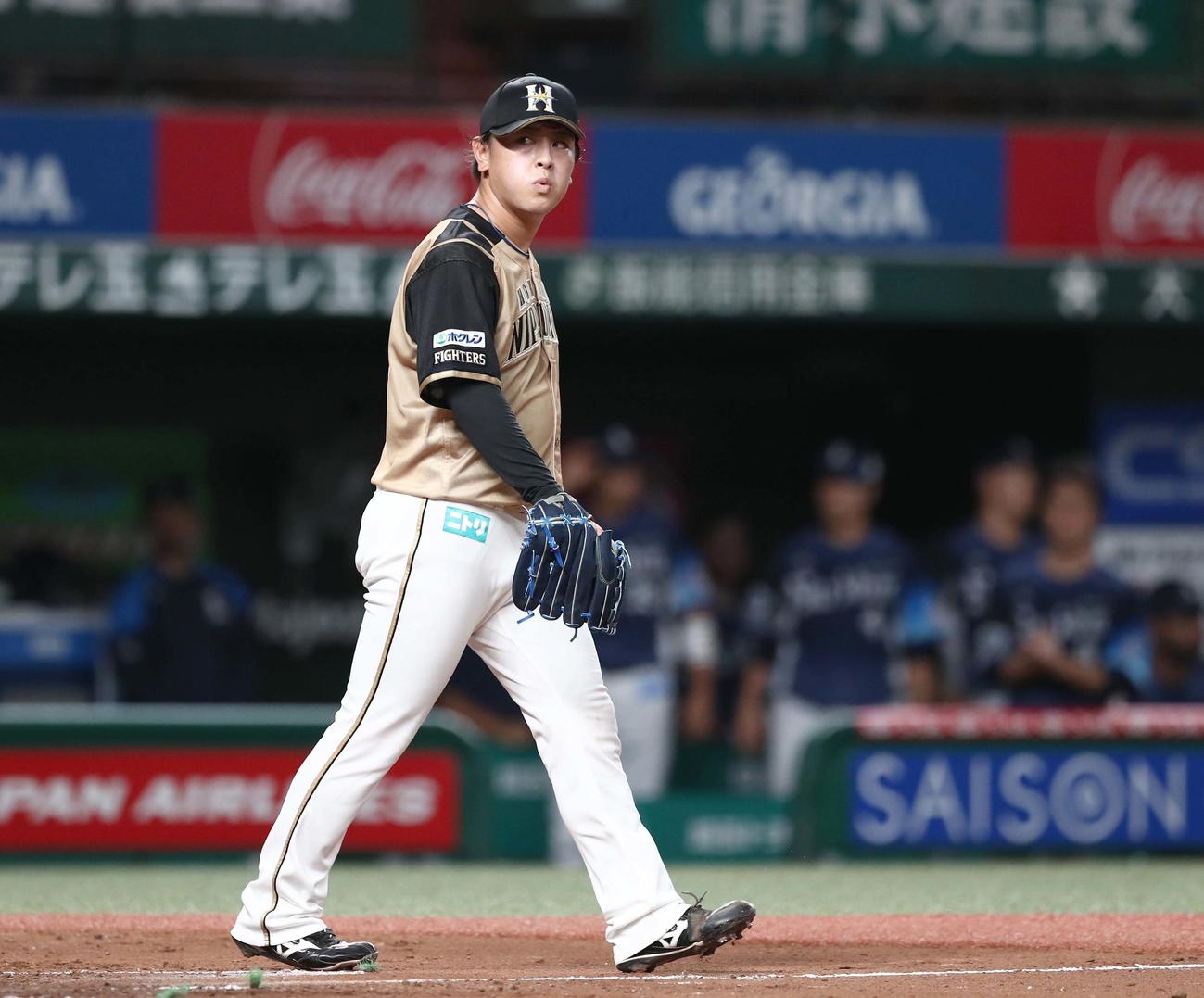 西武対日本ハム　5回裏、逆転を許し渋い表情の河野（撮影・黒川智章）