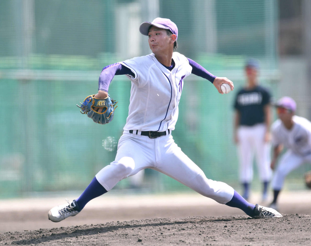 練習試合　関大対天理大　天理大先発の森浦（撮影・岩下翔太）