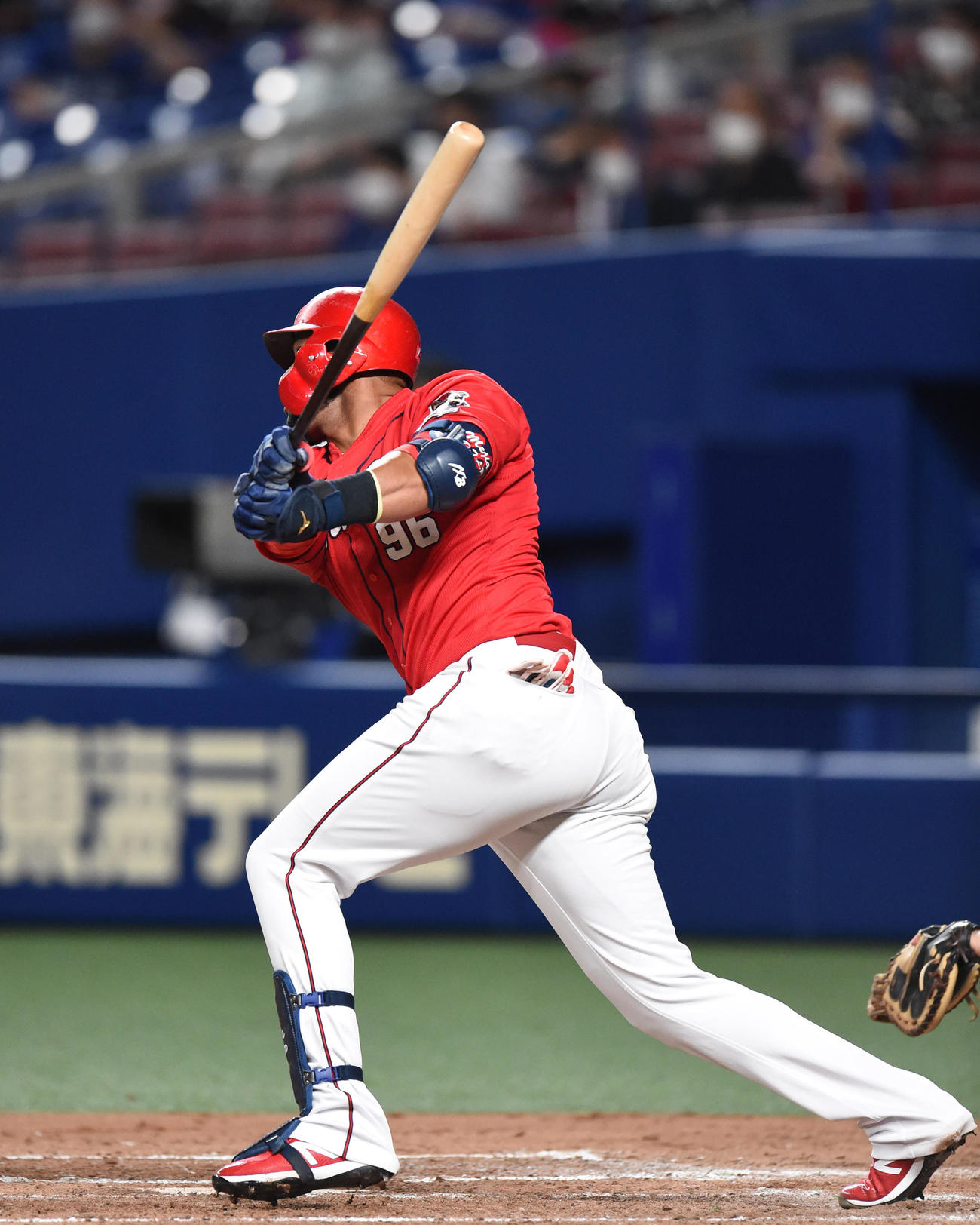 右前安打を放ったメヒア（撮影・森本幸一）