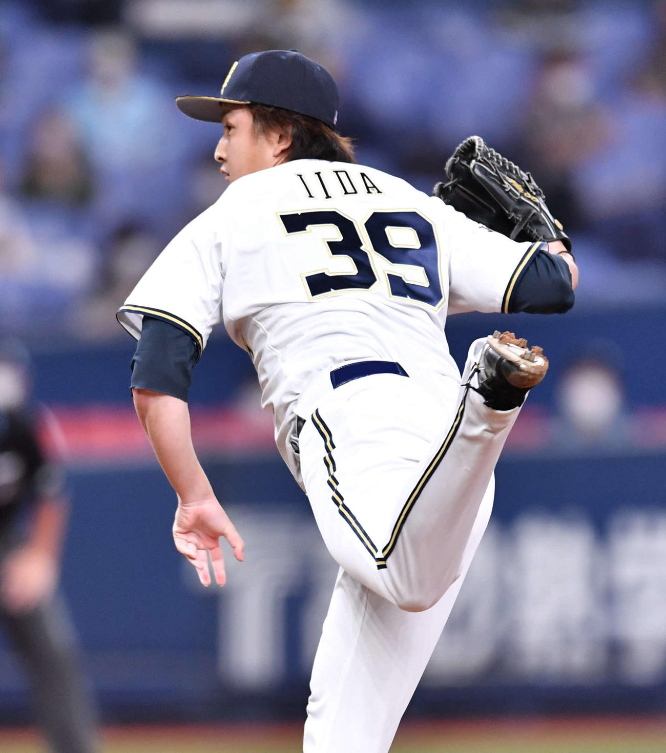 オリックス対ソフトバンク17回戦　8回表、2番手として移籍後初登板した飯田優也（撮影・岩下翔太）