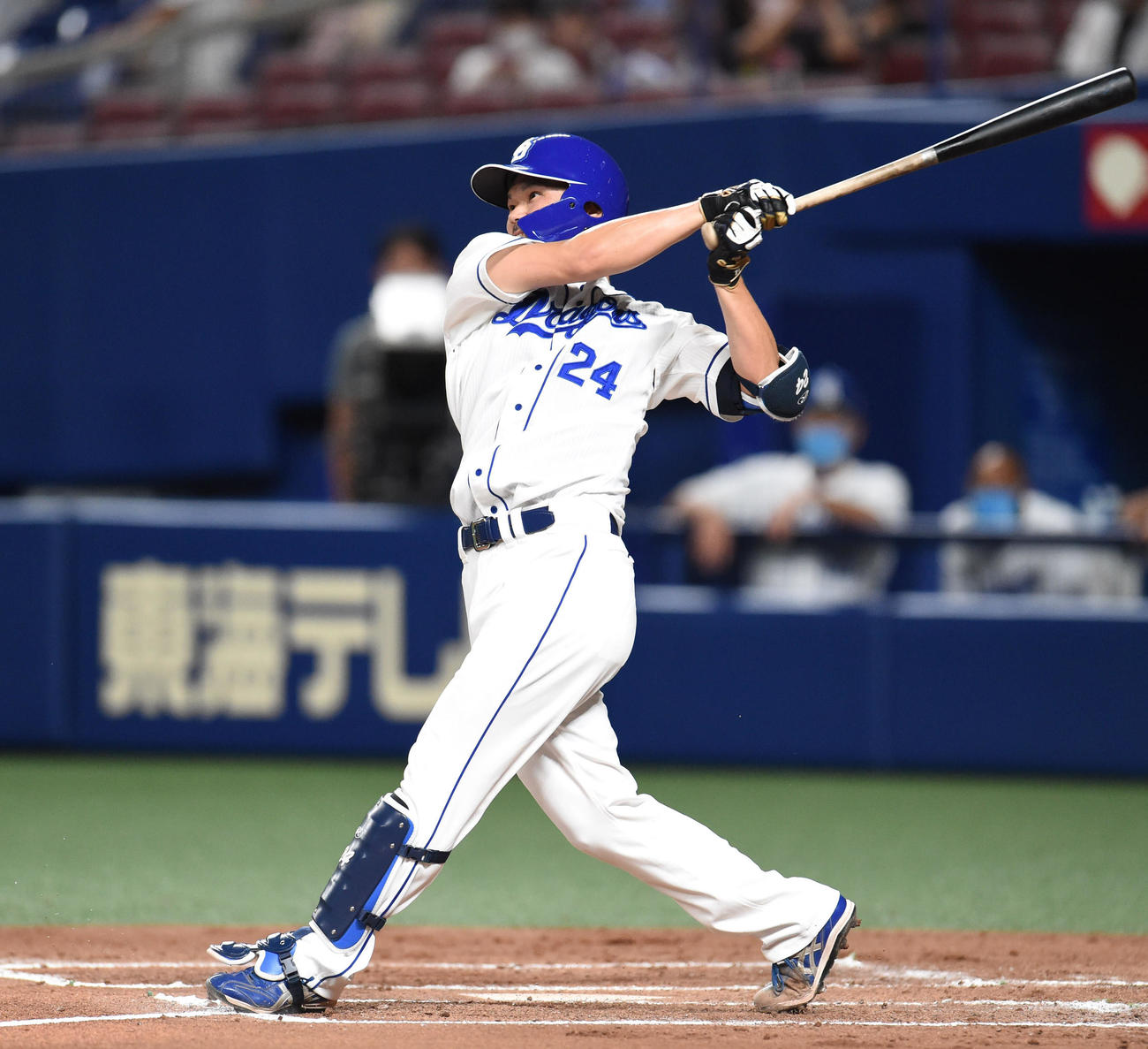 プロ野球　中日対広島　3回裏中日無死、左前安打を放った福谷浩司（撮影・森本幸一）