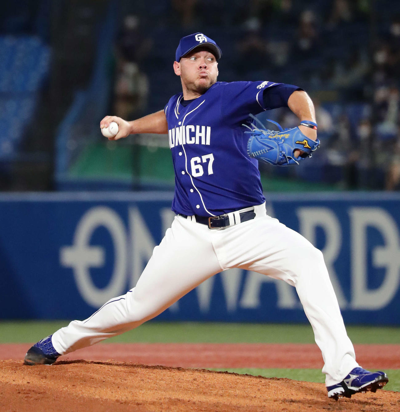 ヤクルト対中日　中日先発のロドリゲス（撮影・丹羽敏通）