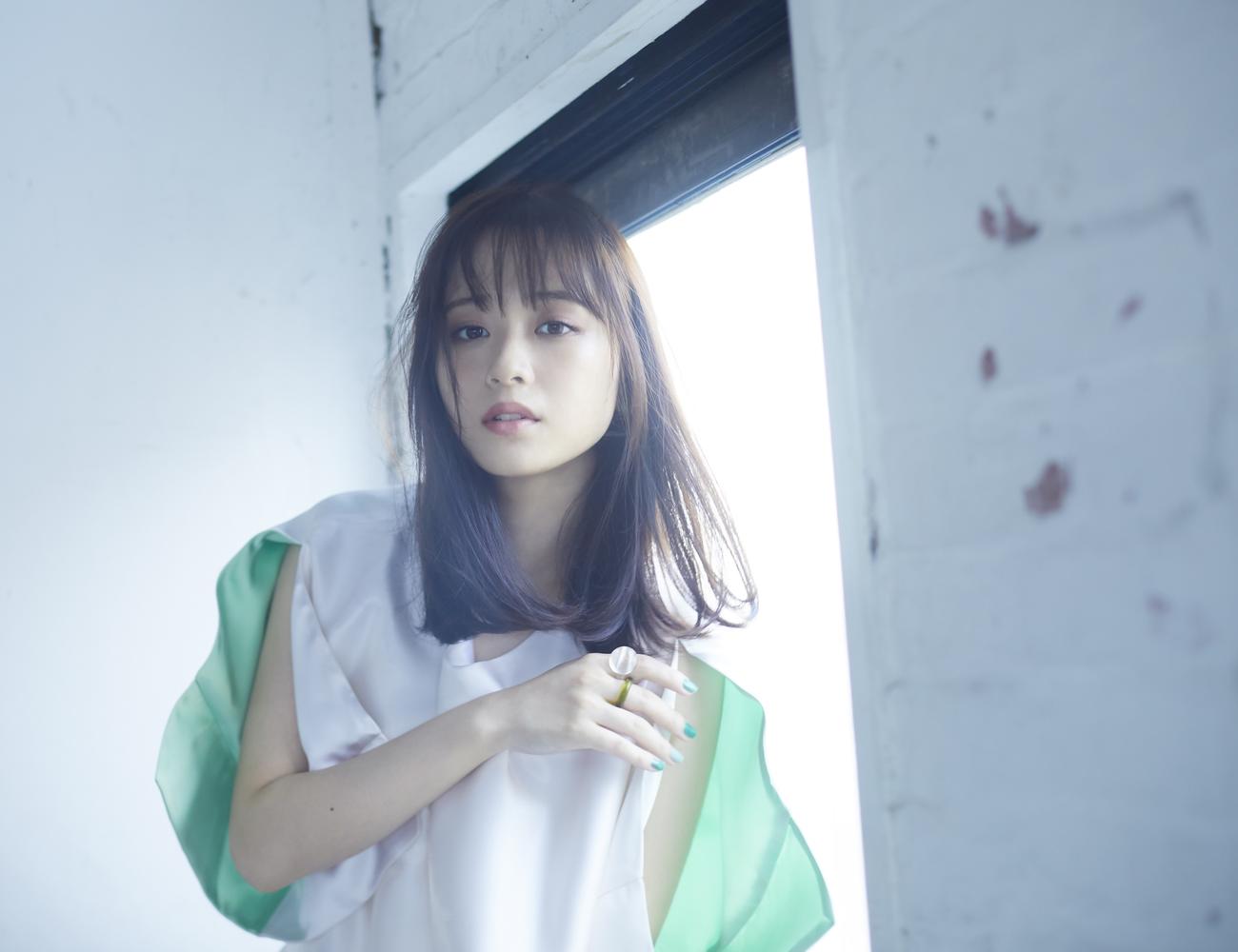 スペシャルショー「B☆MAGICSHOW」に出演する大原櫻子（球団提供）