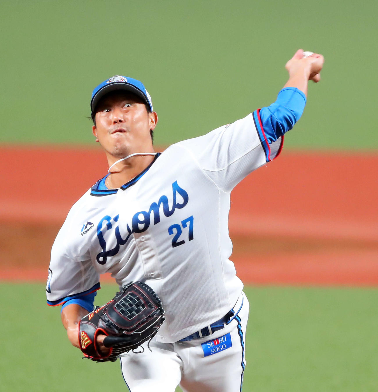 西武対オリックス　4回表オリックス無死、力投する内海（撮影・河田真司）