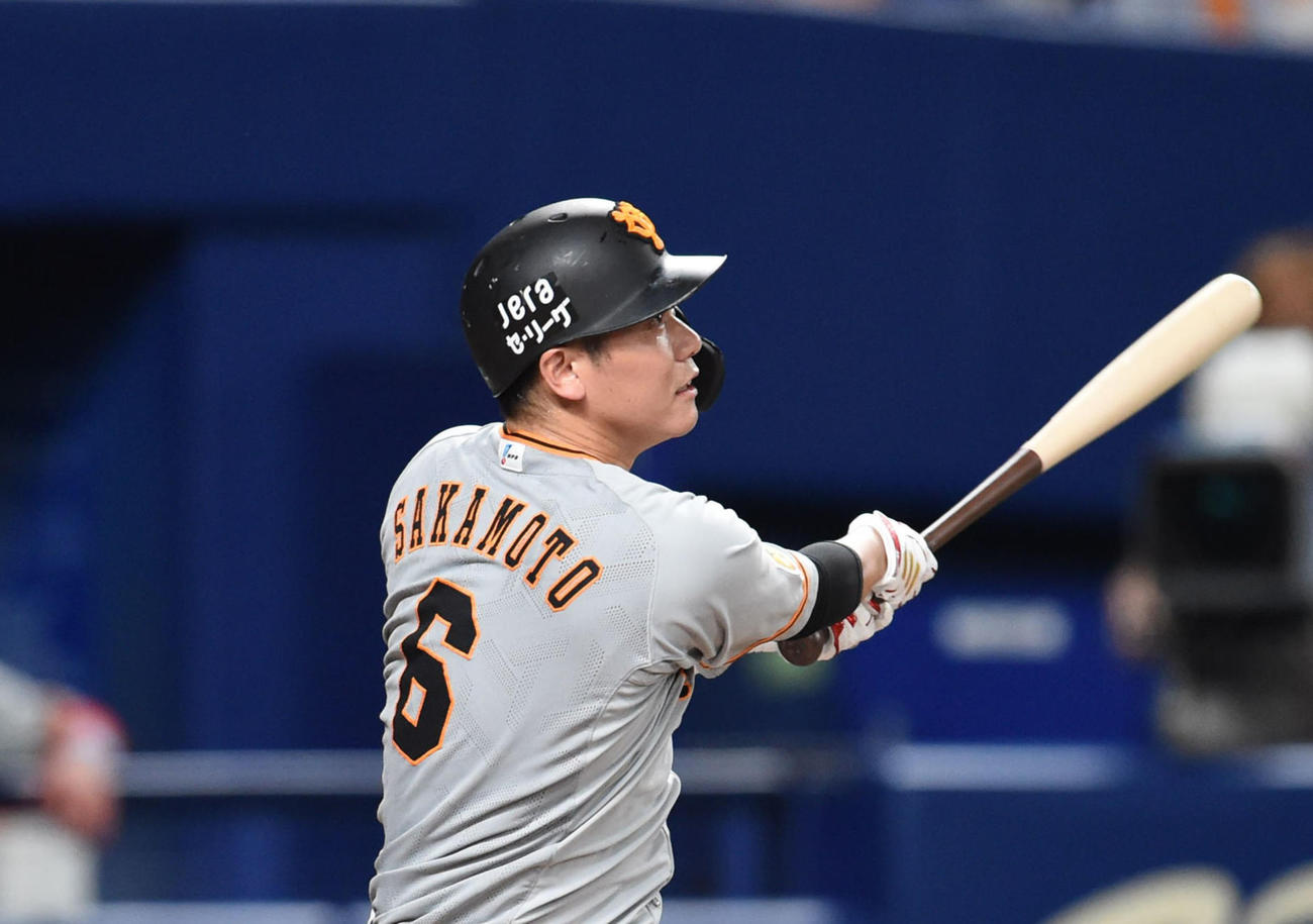 9日中日戦で3打席連続本塁打を放った巨人坂本勇人