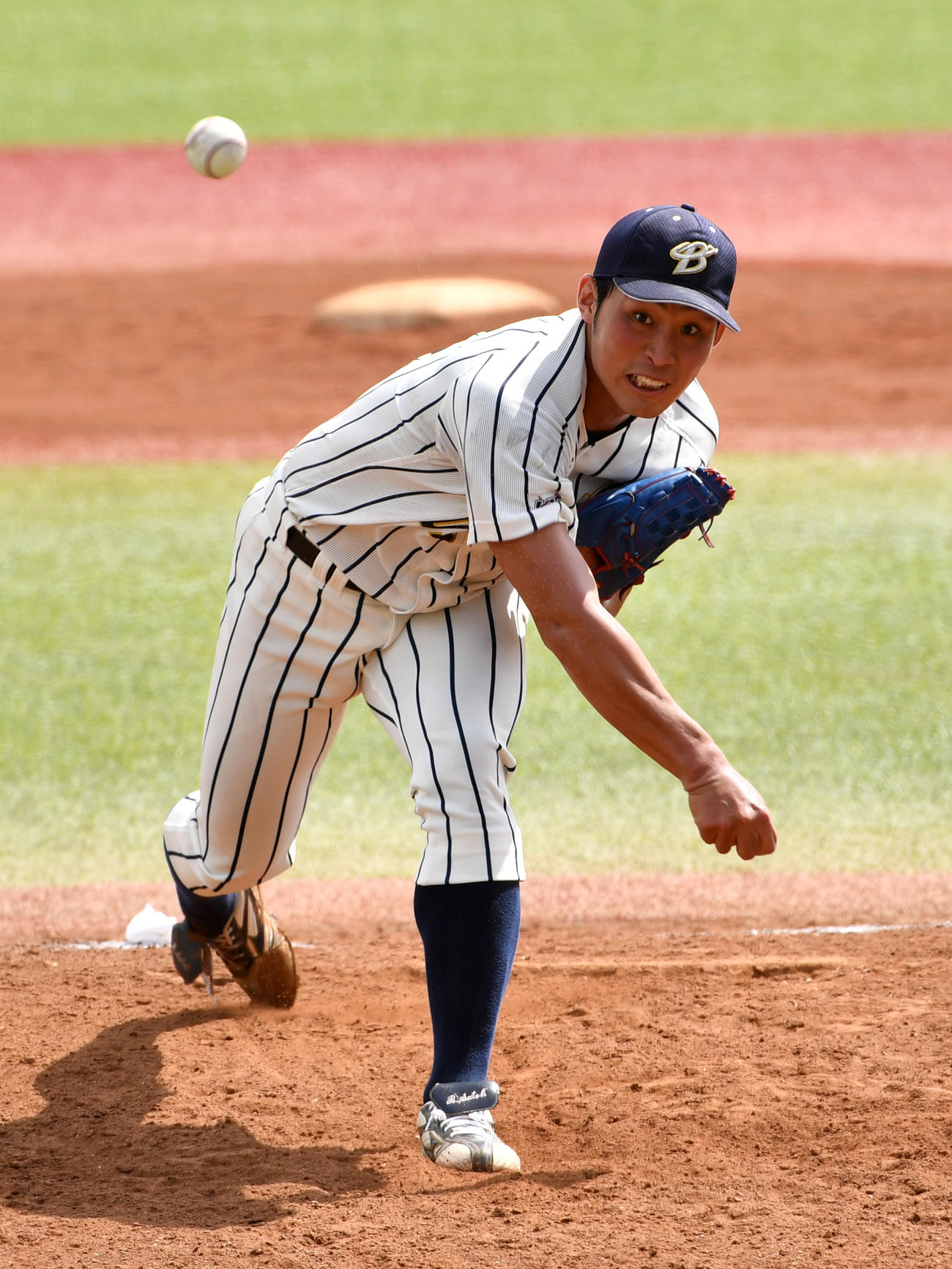 上武大対作新学院大　9回から登板し150キロを出した上武大・佐藤蓮（撮影・柴田隆二）