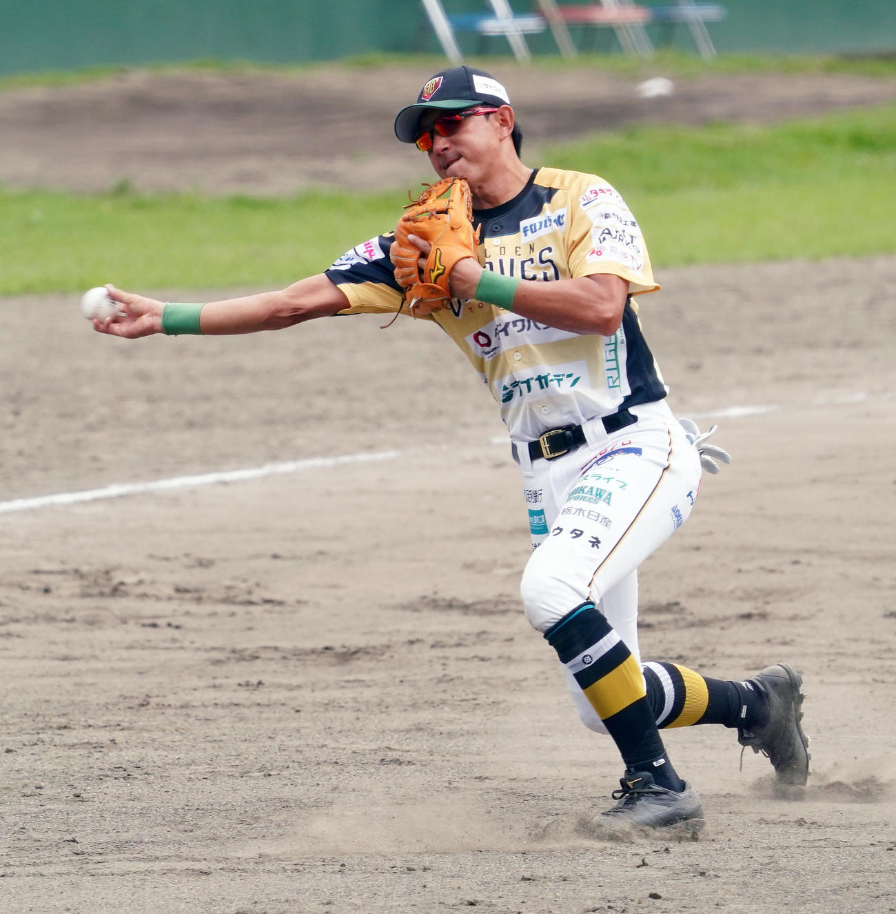 BCリーグ茨城戦を前に守備練習をする栃木・川崎（撮影・菅敏）