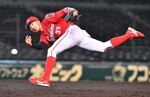 広島菊池涼が超人的な好守、ボーアの打球に飛びつく - プロ野球 : 日刊
