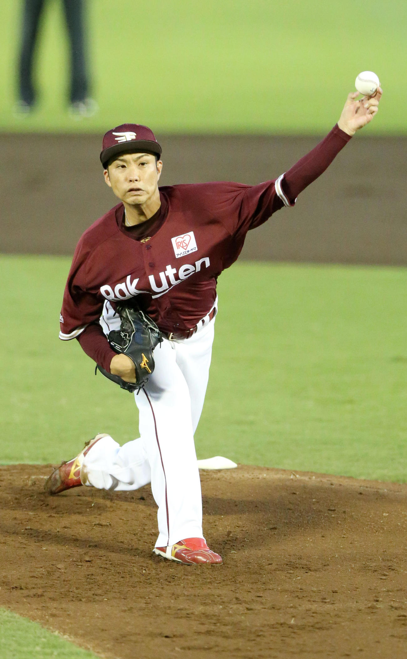 オリックス対楽天　楽天先発の辛島（撮影・上山淳一）
