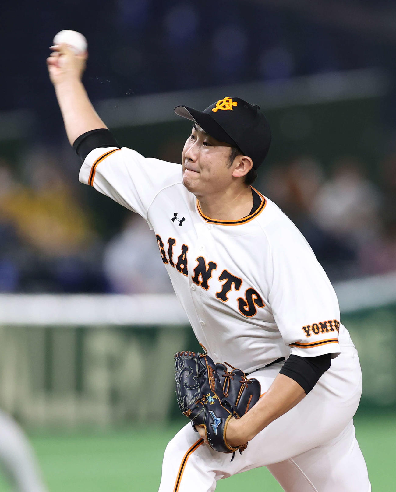 巨人対阪神　力投する巨人先発の菅野（撮影・河野匠）