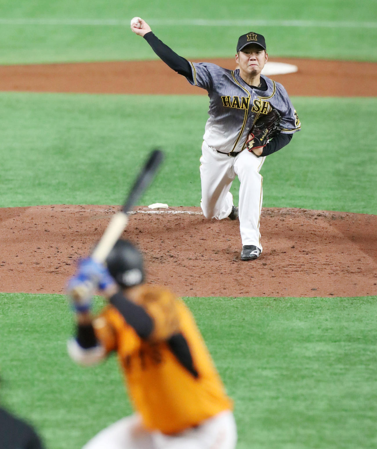 巨人対阪神　巨人戦に先発する西勇（撮影・加藤哉）