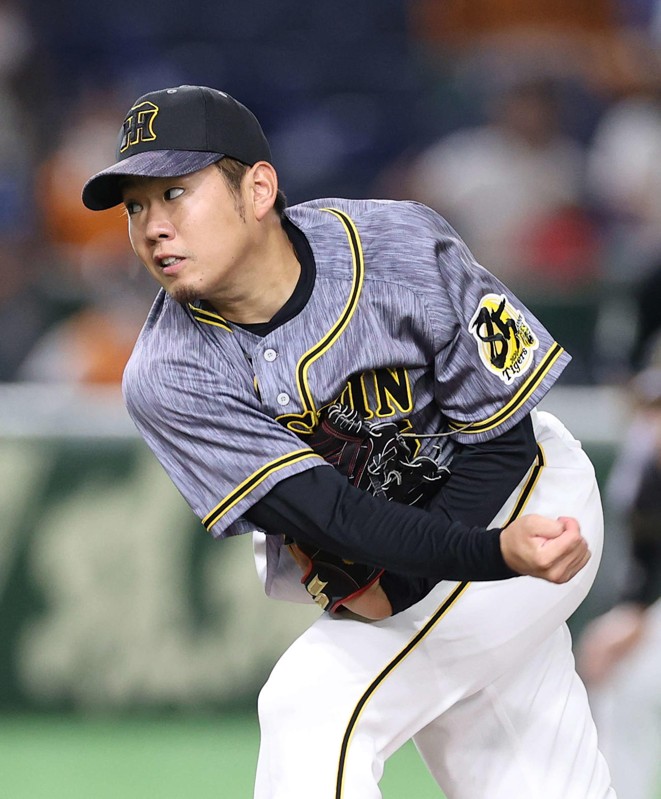 巨人対阪神　力投する阪神先発の西勇（撮影・河野匠）