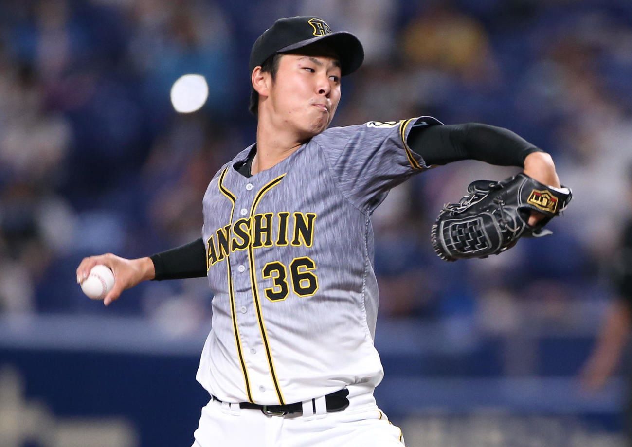 中日対阪神　8回裏を無失点に抑えた浜地（撮影・上山淳一）