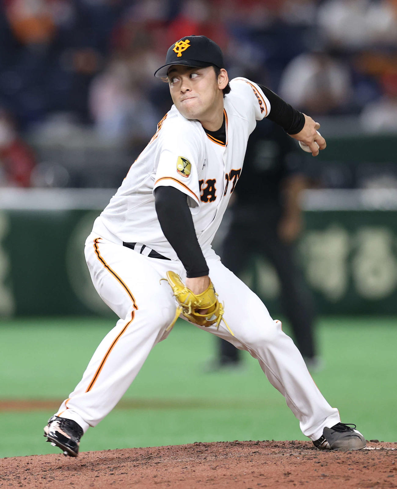 巨人対広島　6回表に巨人4番手で登板した高梨（撮影・河野匠）