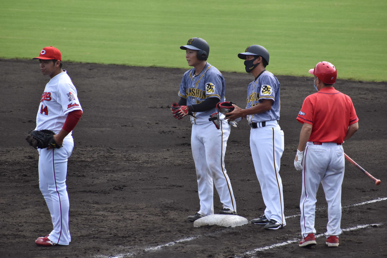 ウエスタン・リーグ広島戦で、阪神ドラフト5位の藤田健斗は8回にプロ初打点を挙げた（撮影・只松憲）