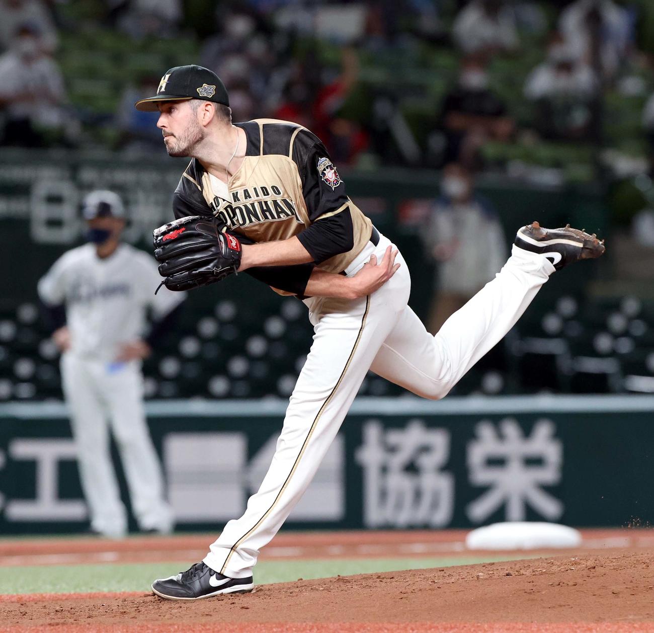 西武対日本ハム　日本ハム先発のバーヘイゲン（撮影・佐藤翔太）
