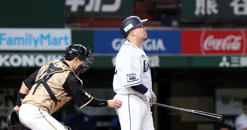 西武対日本ハム　2回裏西武2死、山川は三振に終わる（撮影・佐藤翔太）