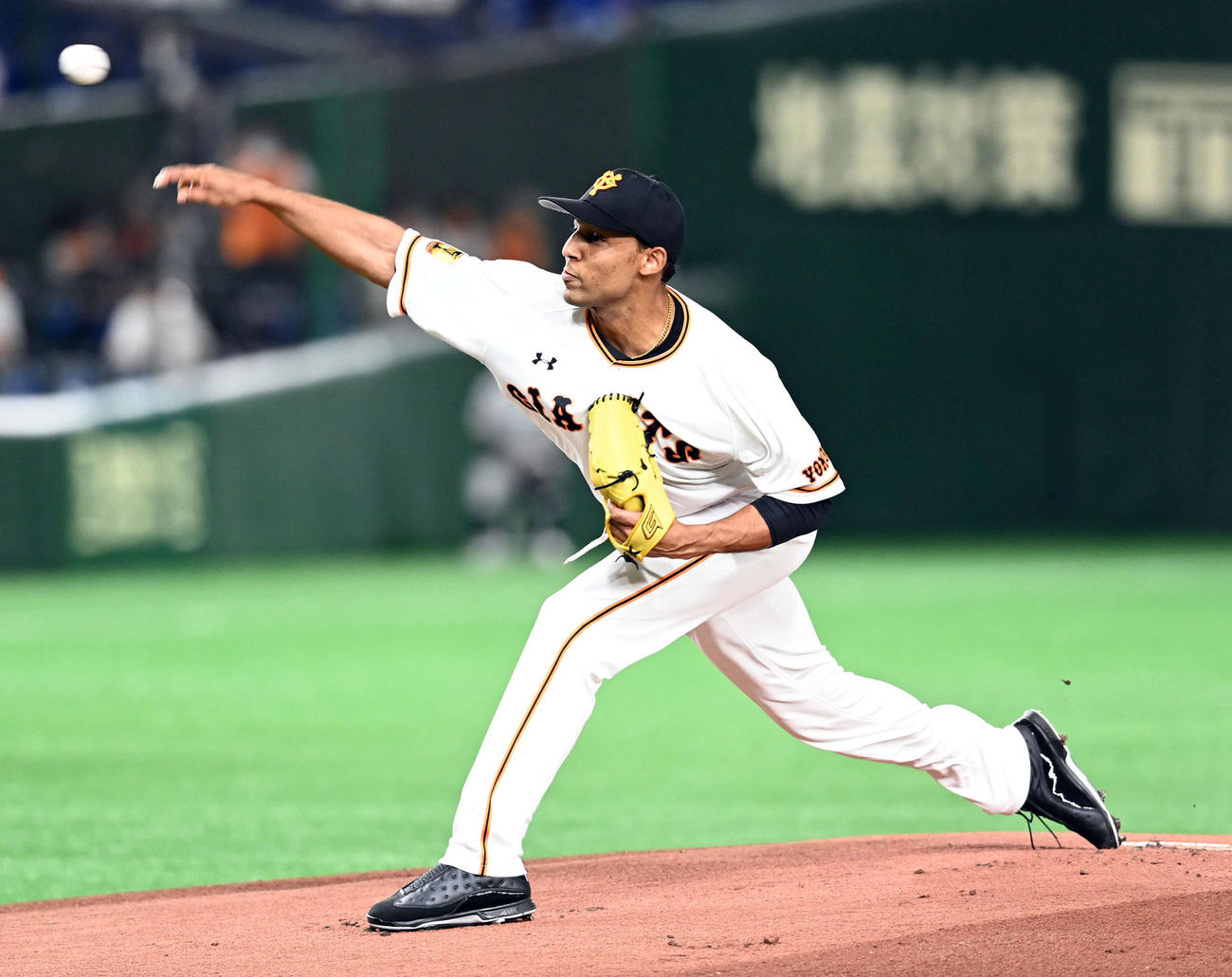 巨人対中日　巨人の先発サンチェス（撮影・たえ見朱実）