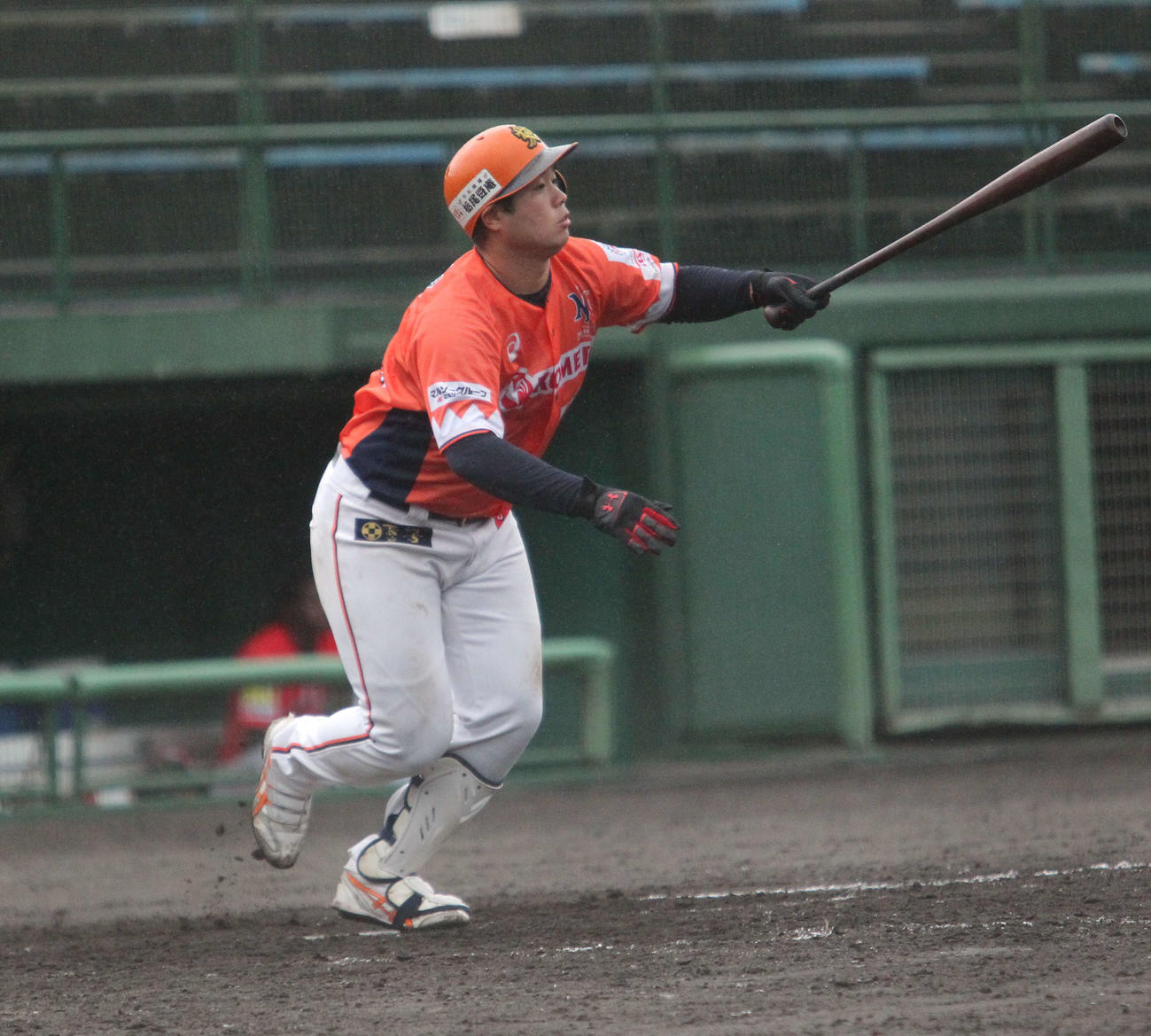 右飛を打ち上げ最後の打者になった山河