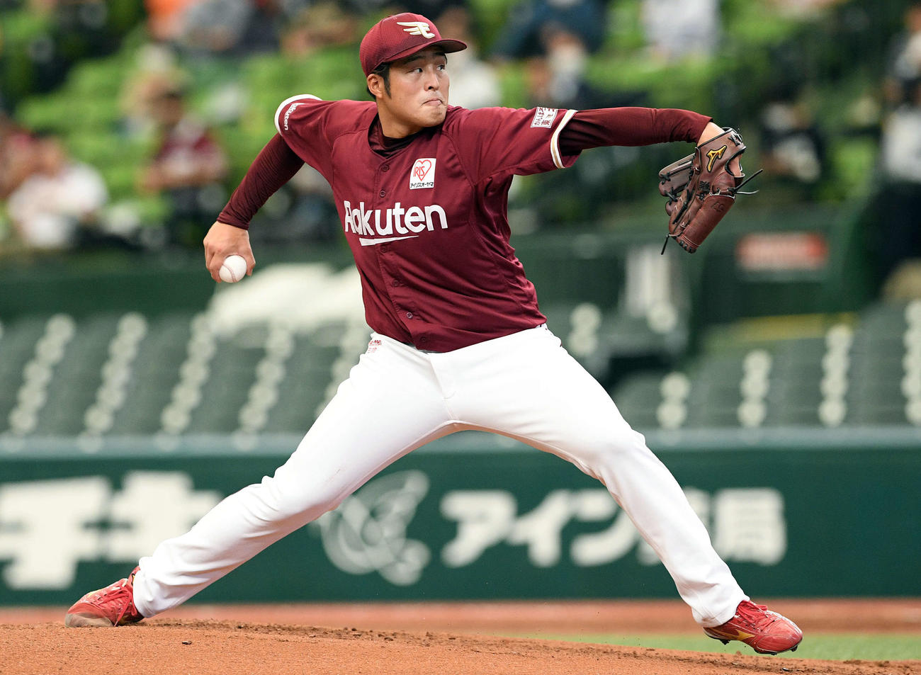 西武対楽天　楽天先発の滝中（撮影・滝沢徹郎）