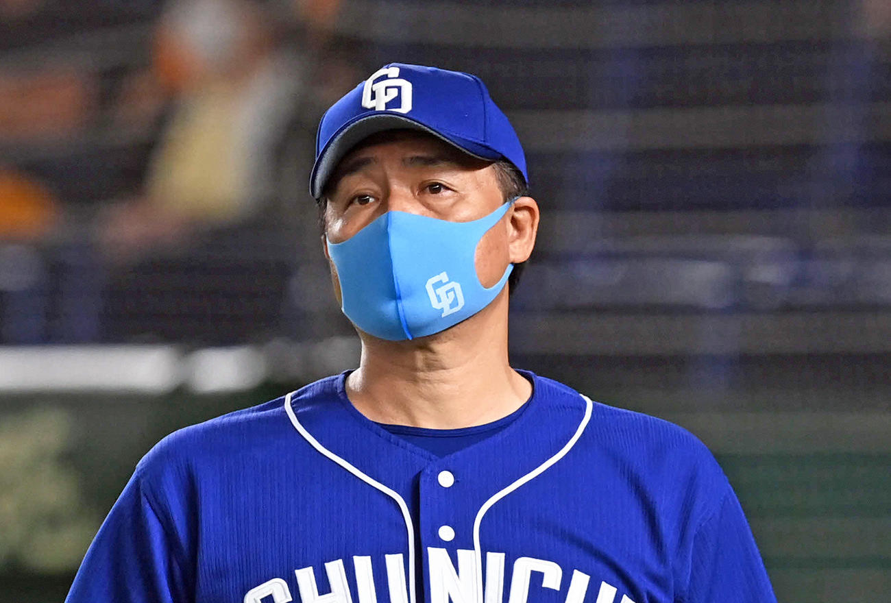 中日与田剛監督（2020年8月28日撮影）