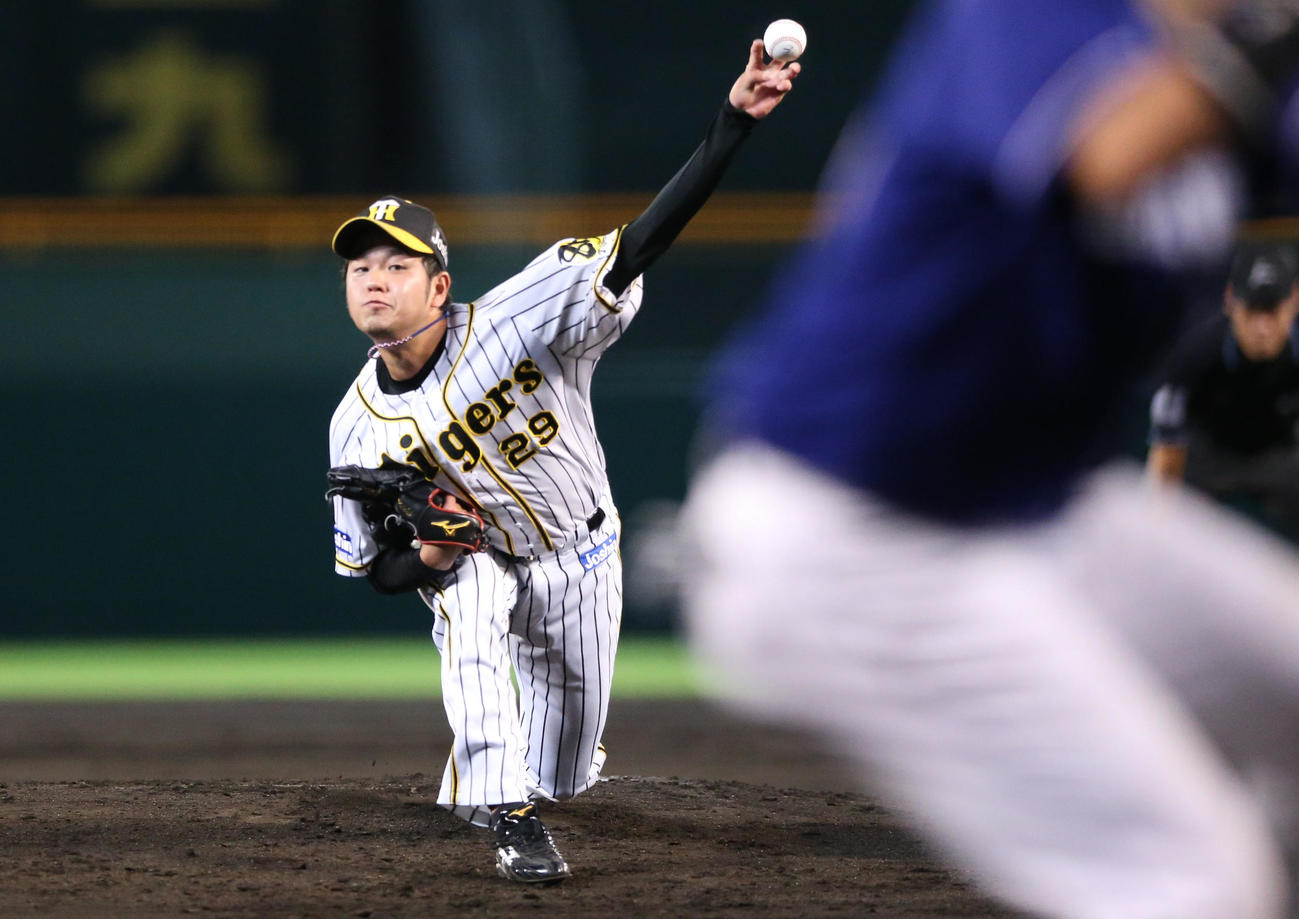阪神対中日　阪神先発の高橋（撮影・上山淳一）