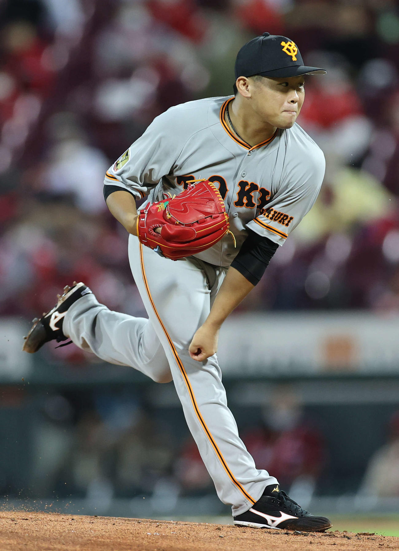 広島対巨人　力投する巨人先発の田口（撮影・河野匠）