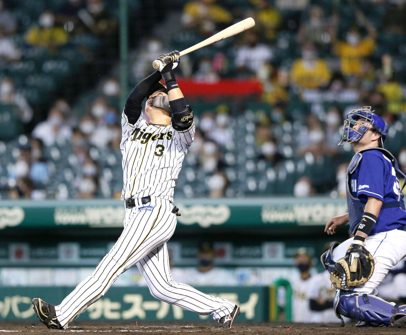 阪神対中日17回戦　7回裏阪神無死一塁、大山悠輔は遊飛に倒れる（撮影・上山淳一）