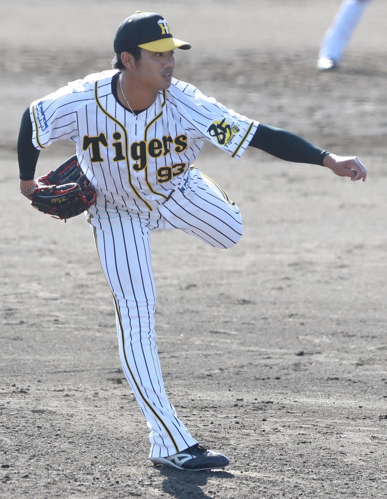 8回1イニングを無失点に抑えた阪神石井将希（代表撮影）