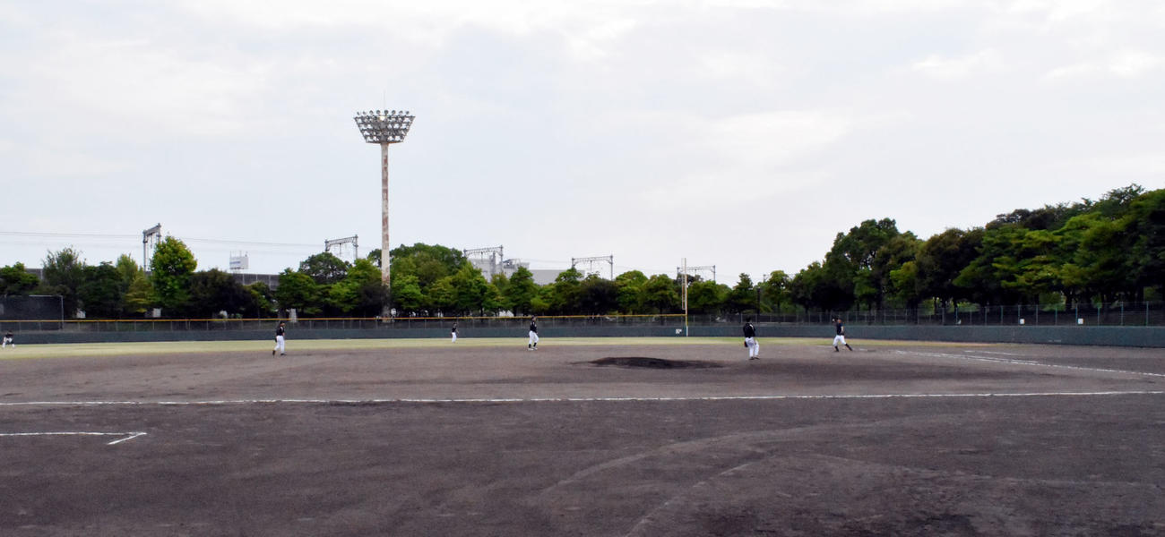 尼崎市小田南公園の軟式野球場