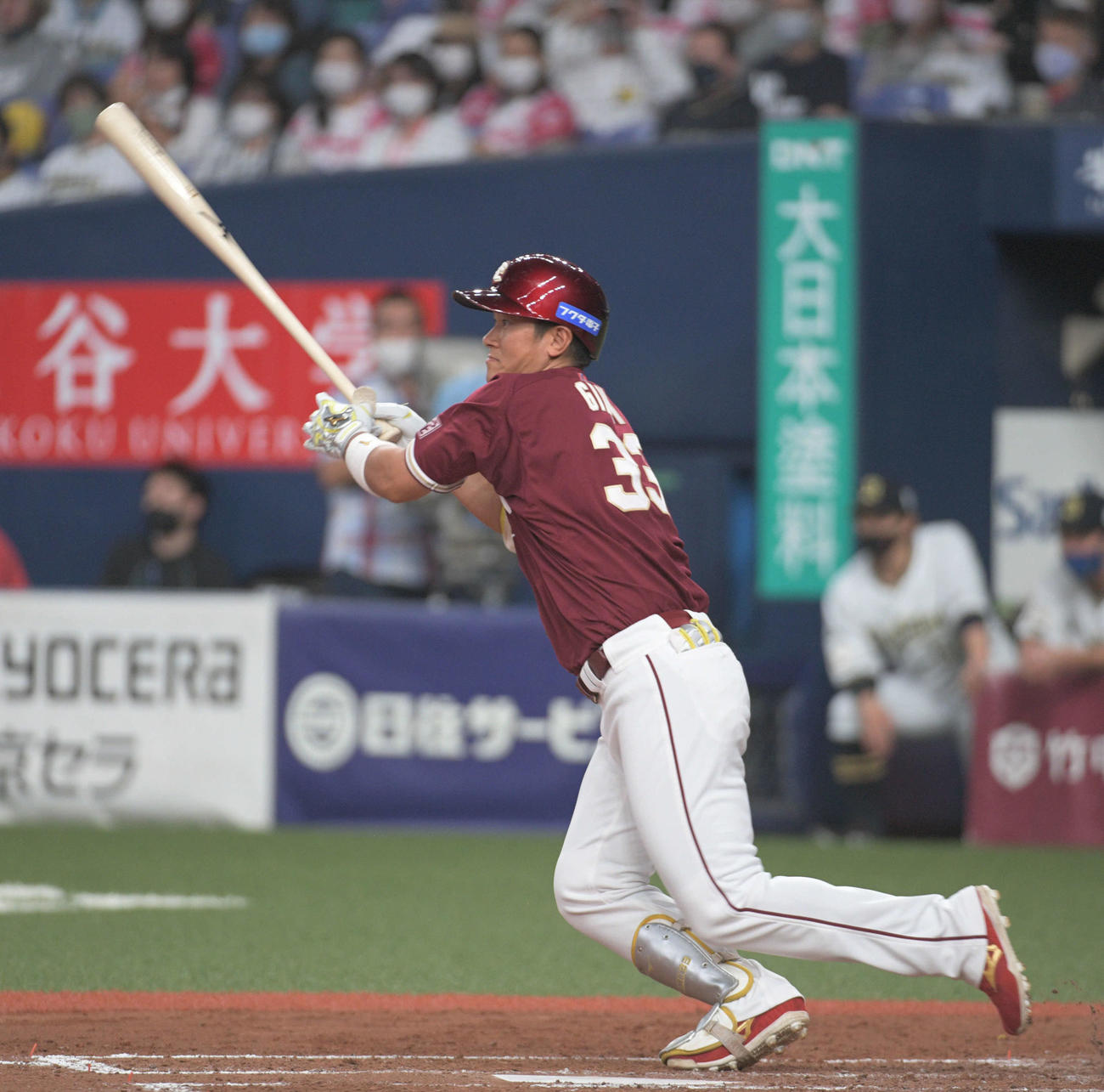 オリックス対楽天　3回表楽天2死二塁、銀次は勝ち越し適時打を放つ（撮影・渦原淳）
