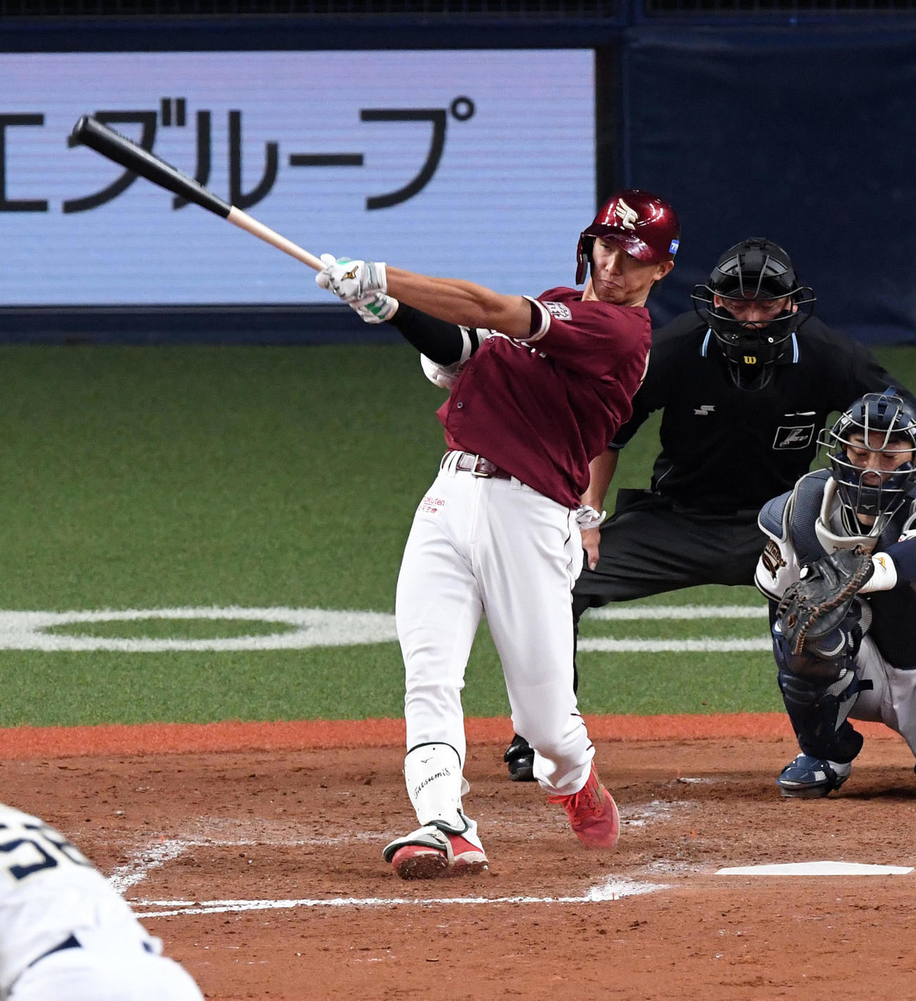 オリックス対楽天　5回表楽天2死、辰己はランニング本塁打を放つ（撮影・前岡正明）