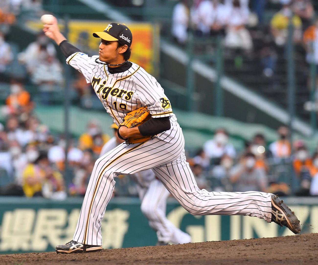 阪神対巨人　6回2番手で登板する藤浪晋太郎（撮影・上田博志）