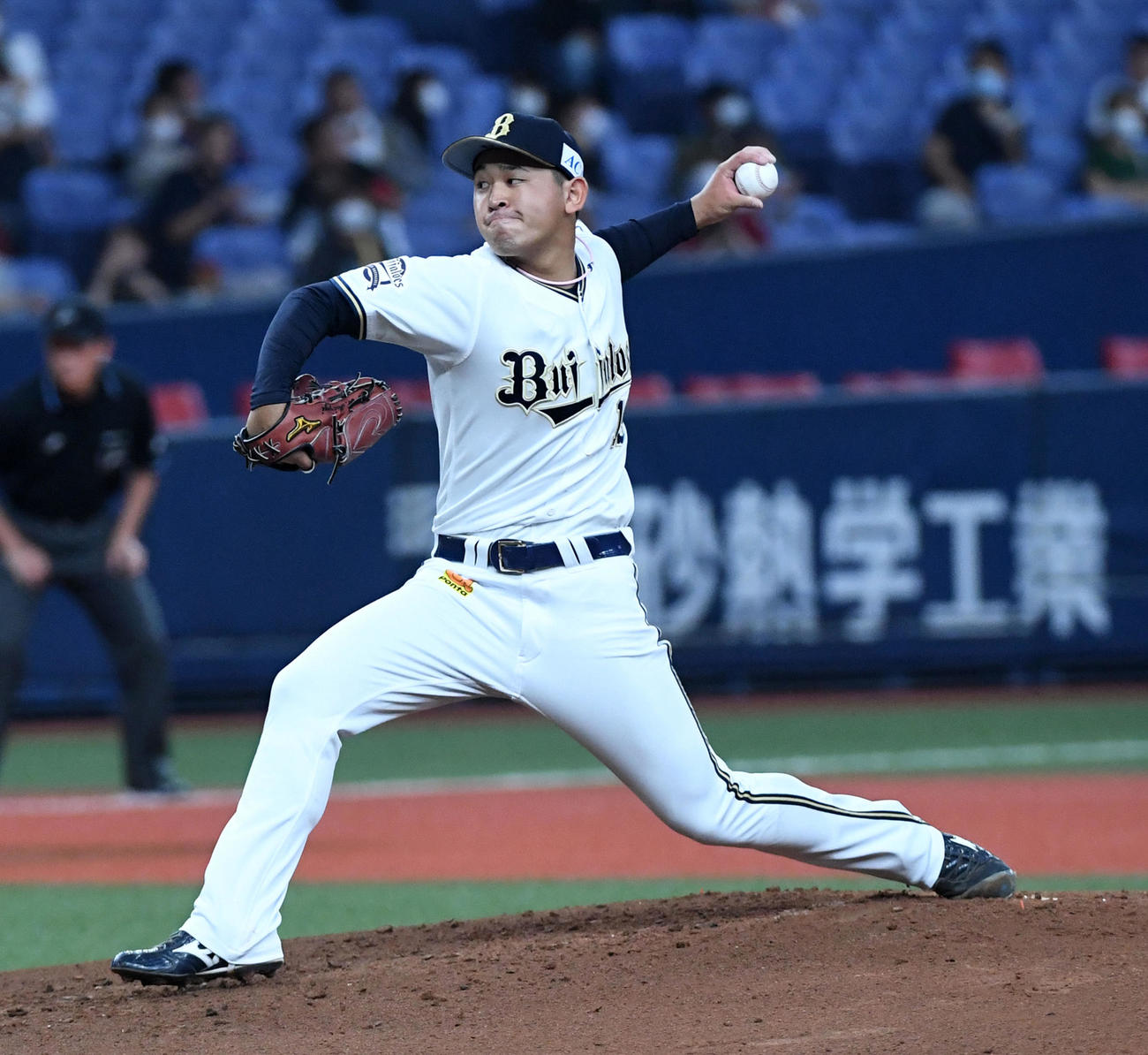 オリックス対楽天　オリックス先発の宮城（撮影・前岡正明）