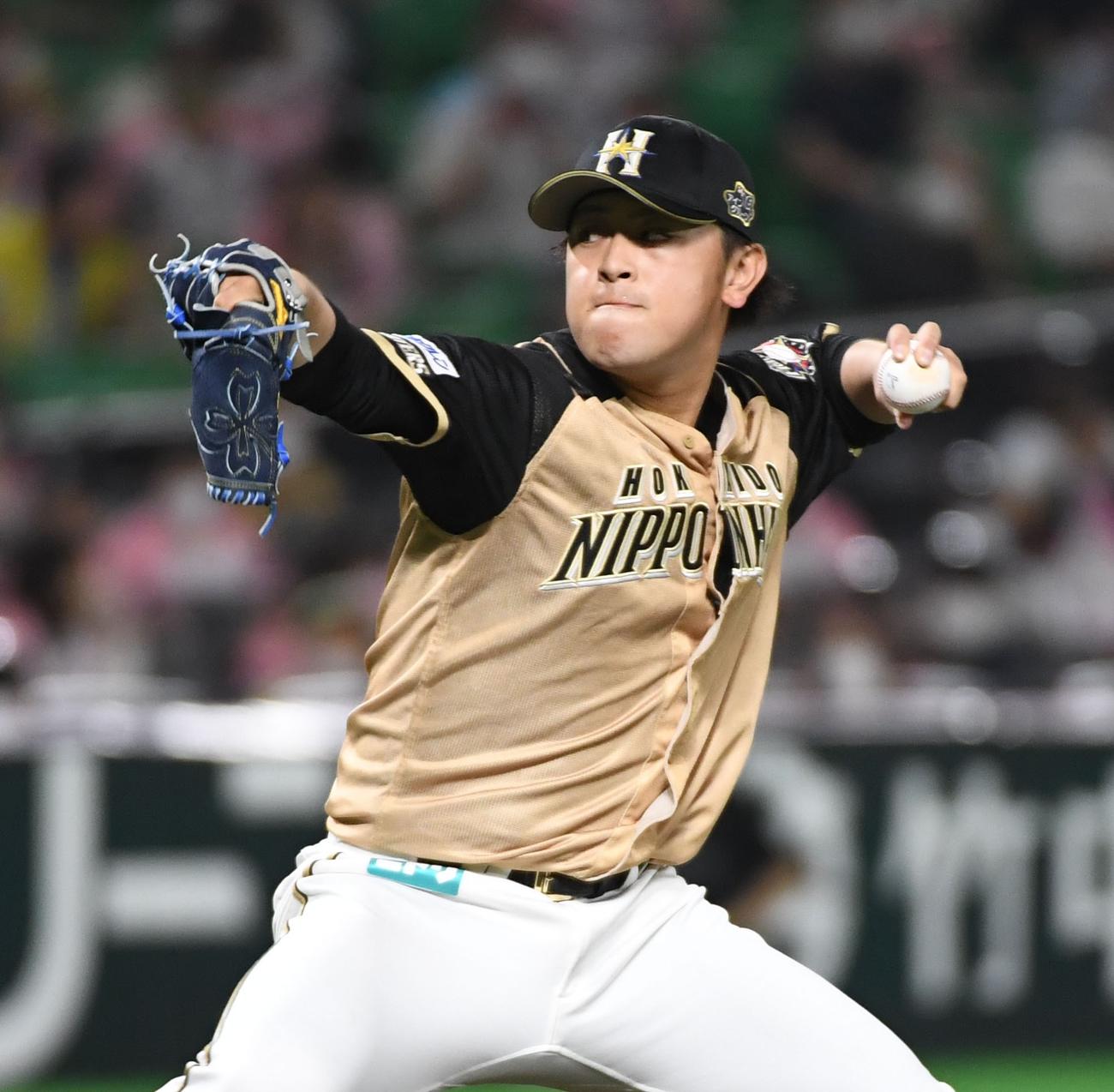 ソフトバンク対日本ハム　先発の河野竜生（撮影・今浪浩三）