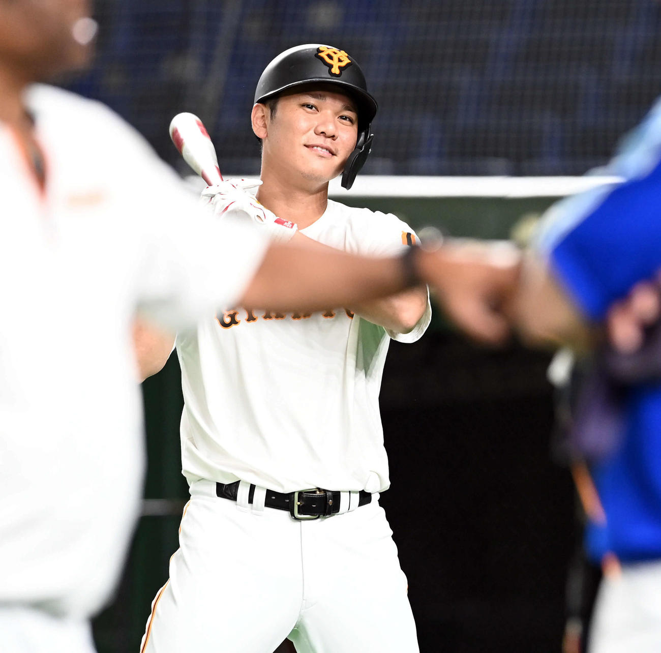 試合前練習に姿を見せた巨人坂本（撮影・たえ見朱実）