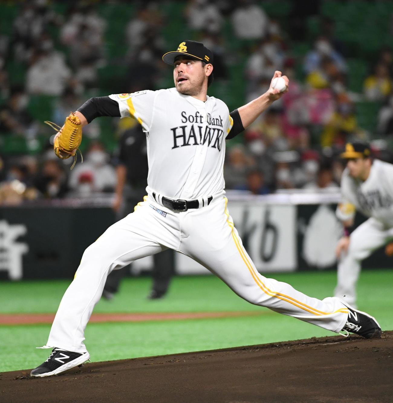 ソフトバンク対ロッテ　ソフトバンク先発のムーア（撮影・今浪浩三）