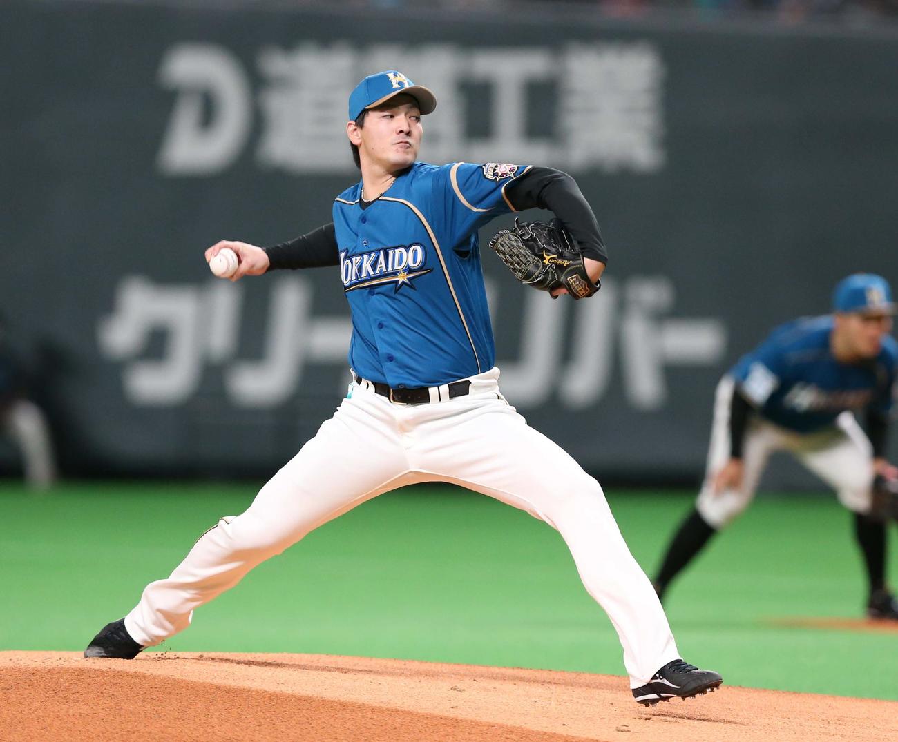 日本ハム対オリックス　日本ハム先発の有原（撮影・黒川智章）