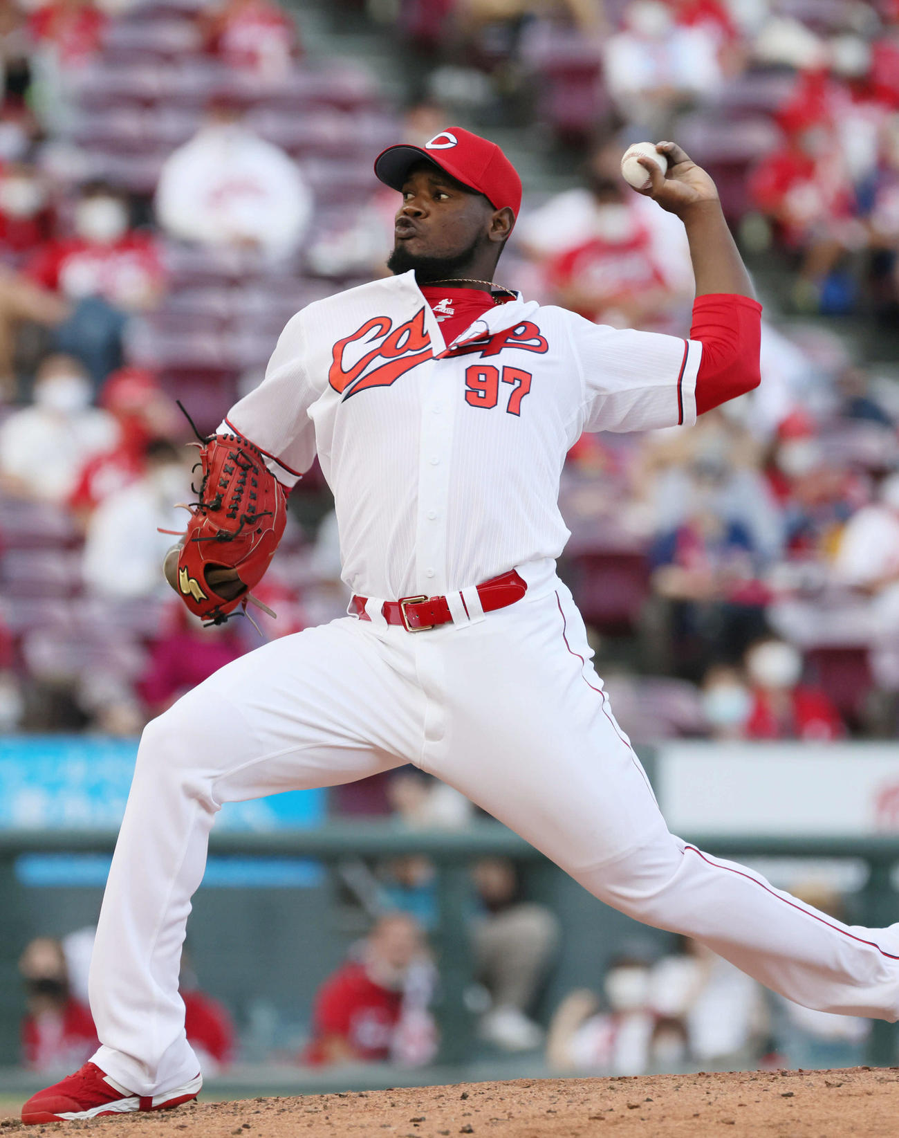 プロ野球広島対ヤクルト　9回表ヤクルト、フランスア（撮影・加藤孝規）