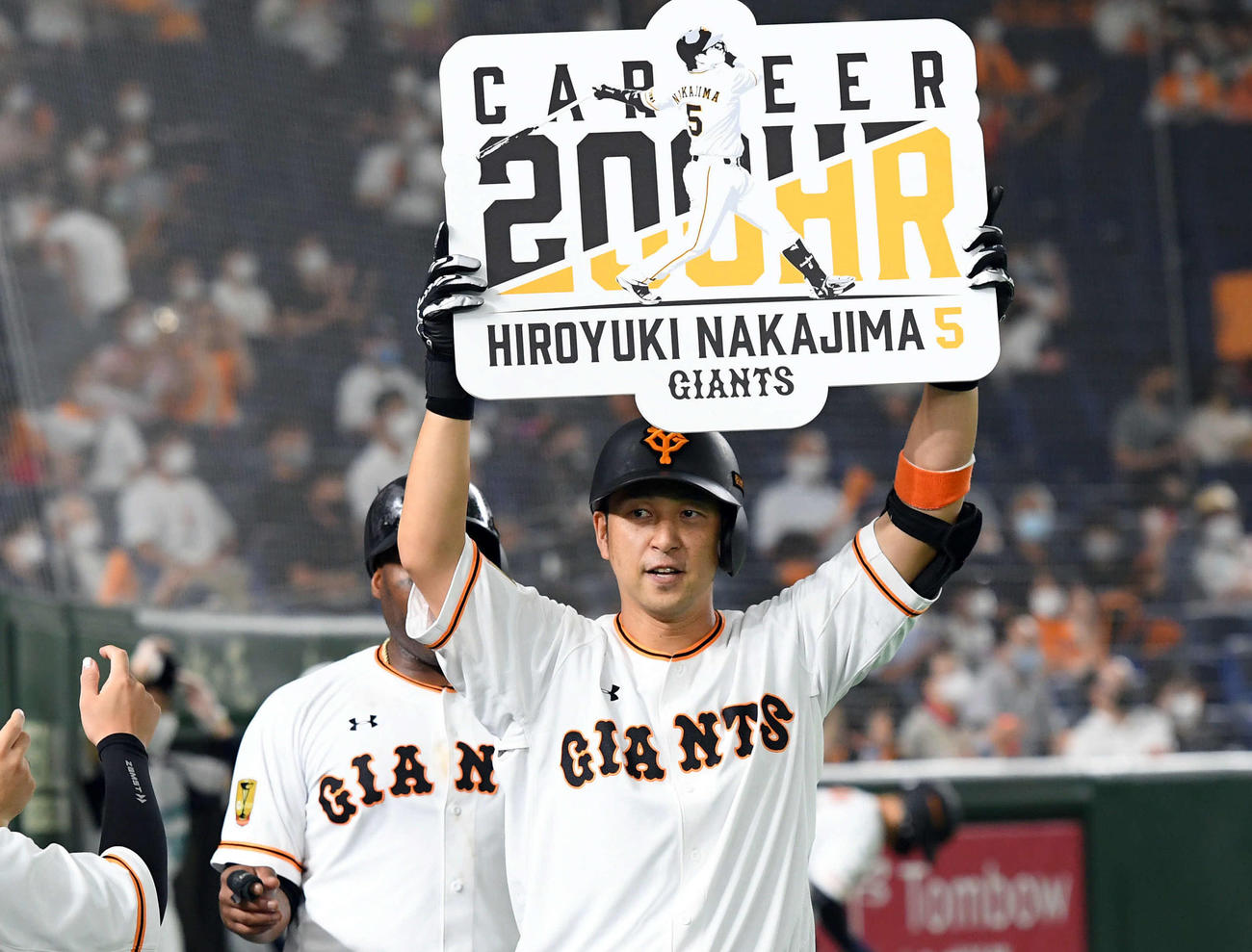 中日戦で200号を達成した中島宏之（2020年8月14日）
