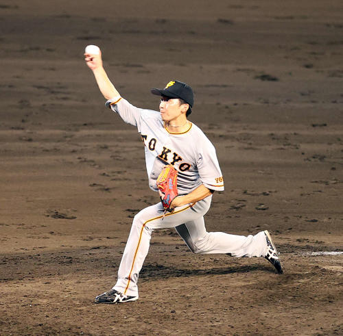 阪神戦の8回途中登板して無失点に抑えた増田大（2020年8月6日）