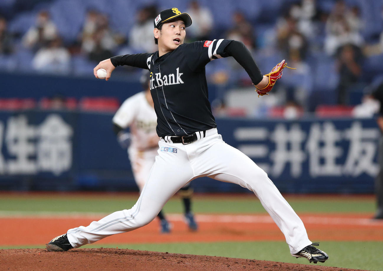オリックス対ソフトバンク　ソフトバンク先発の石川（撮影・上山淳一）