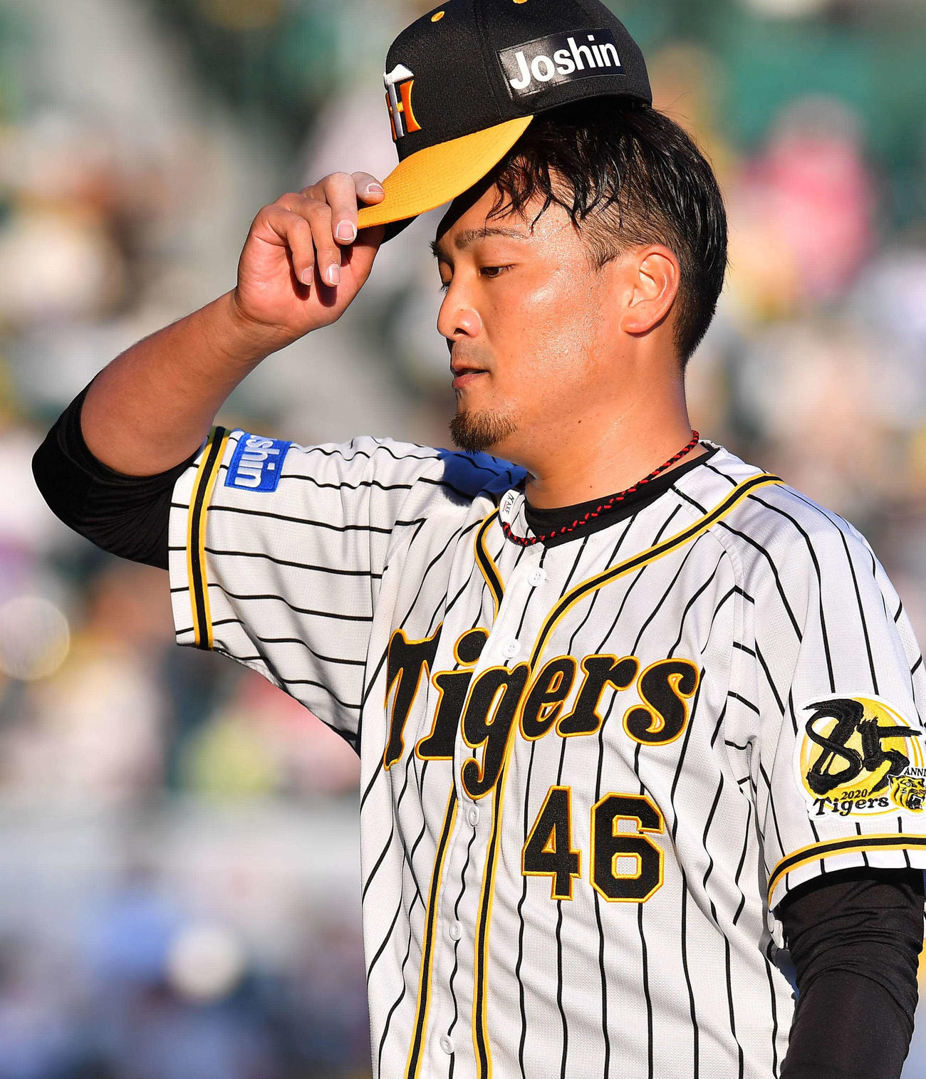 阪神対ヤクルト　5回4失点で降板する秋山拓巳（撮影・上田博志）