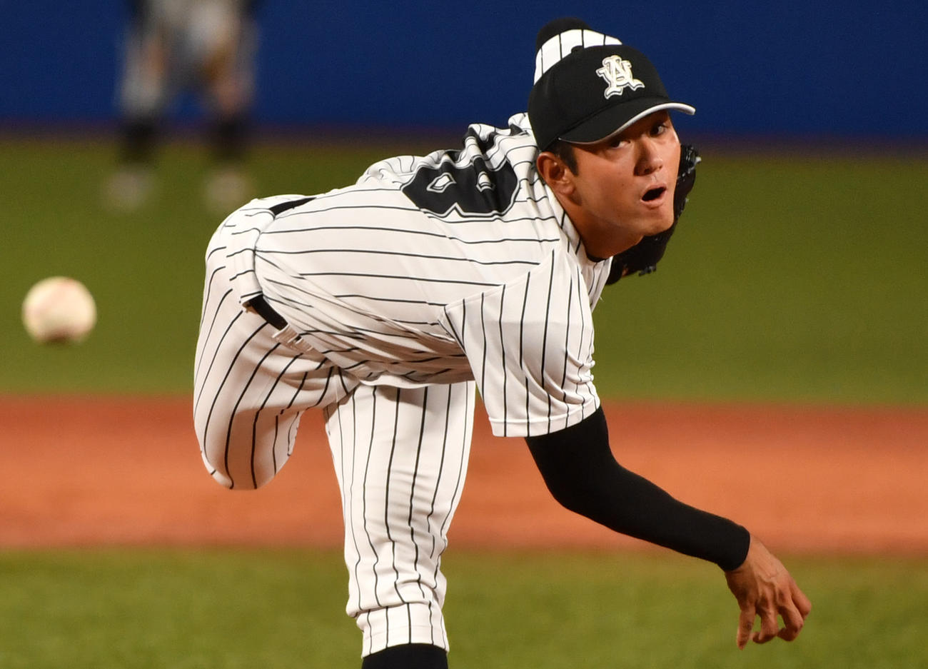 亜大・平内龍太（2020年9月30日撮影）