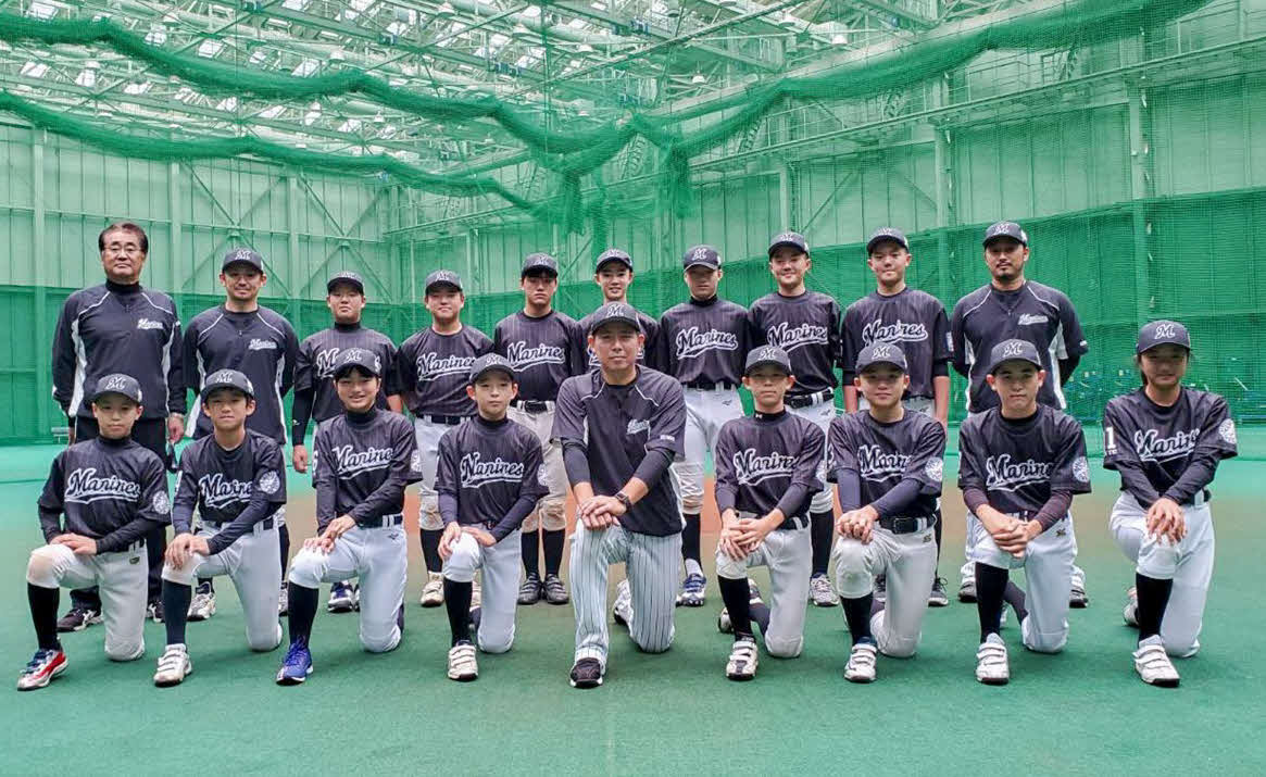 マリーンズジュニア2020のメンバーたち（球団提供）