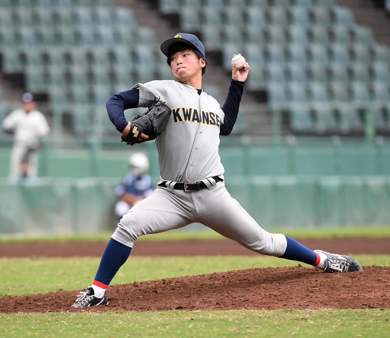 京大対関学大　京大を完封した関学大・黒原（撮影・前岡正明）