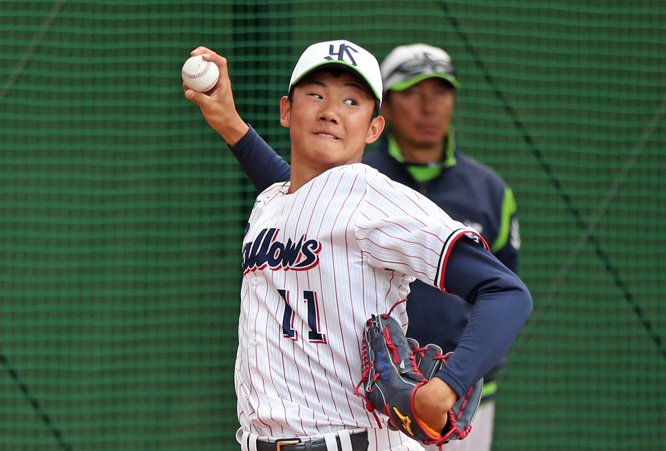 ヤクルト奥川恭伸（2020年3月27日撮影）