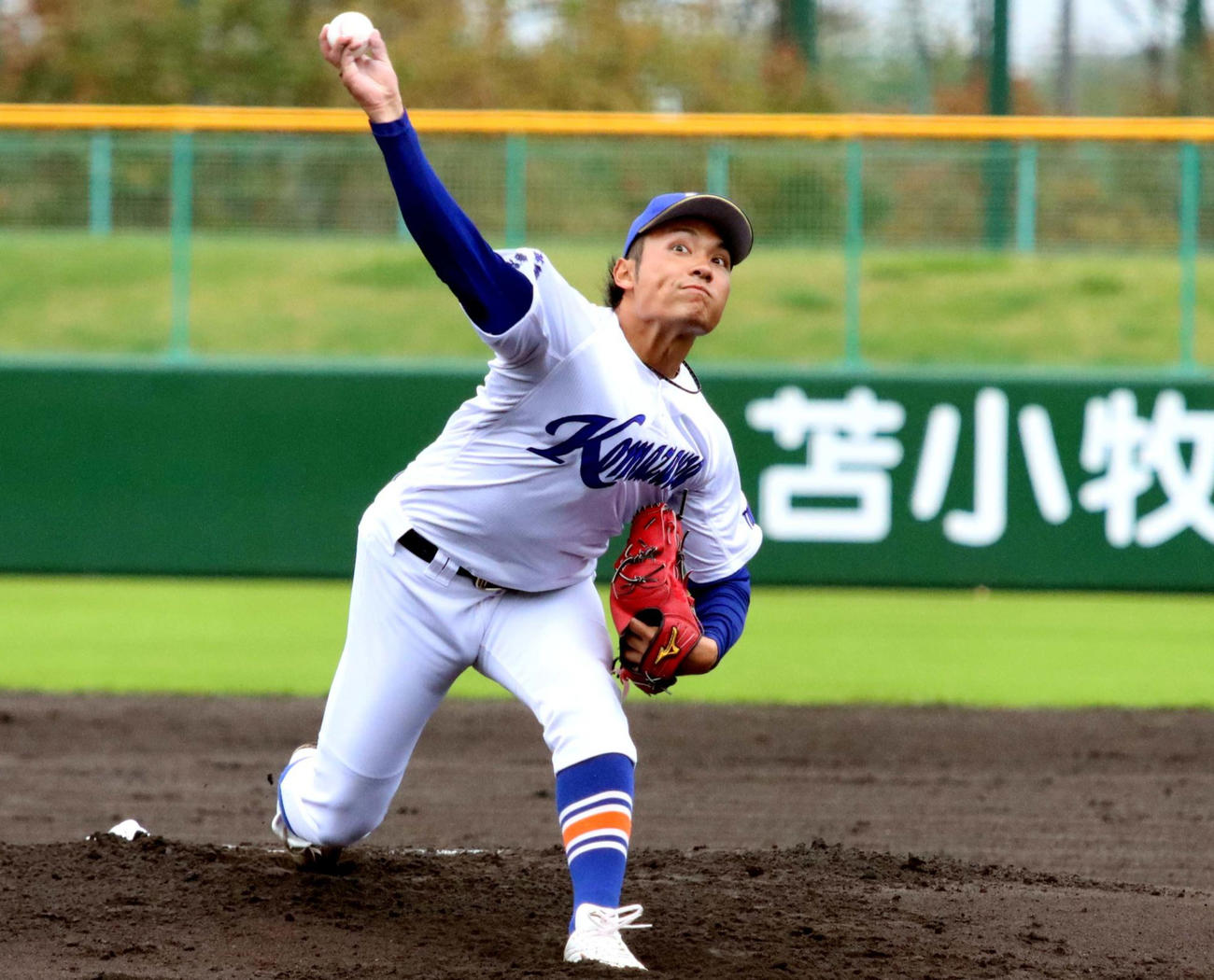 苫小牧駒大・伊藤大海（2020年10月12日撮影）
