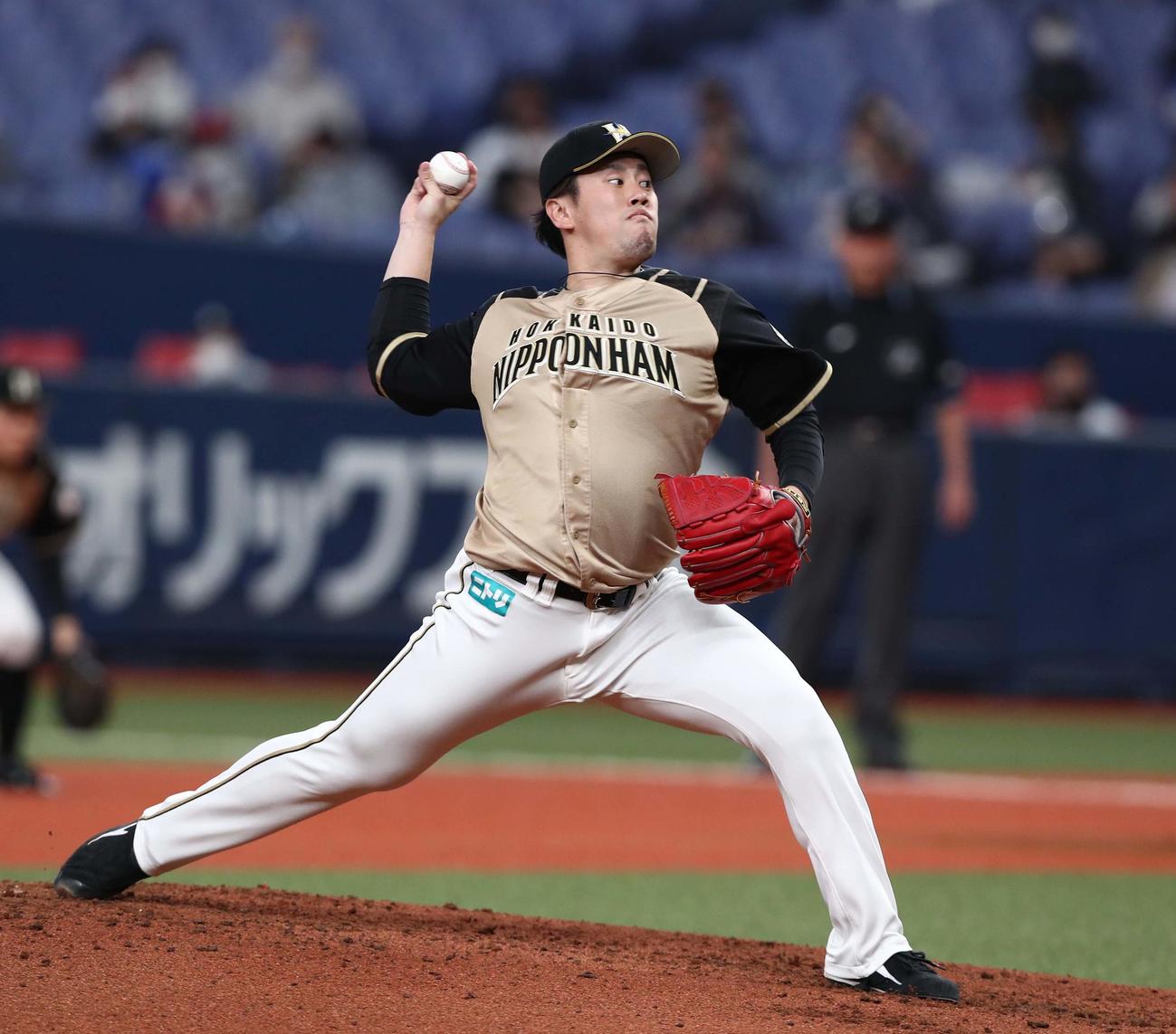 オリックス対日本ハム　日本ハム先発の西村（撮影・黒川智章）