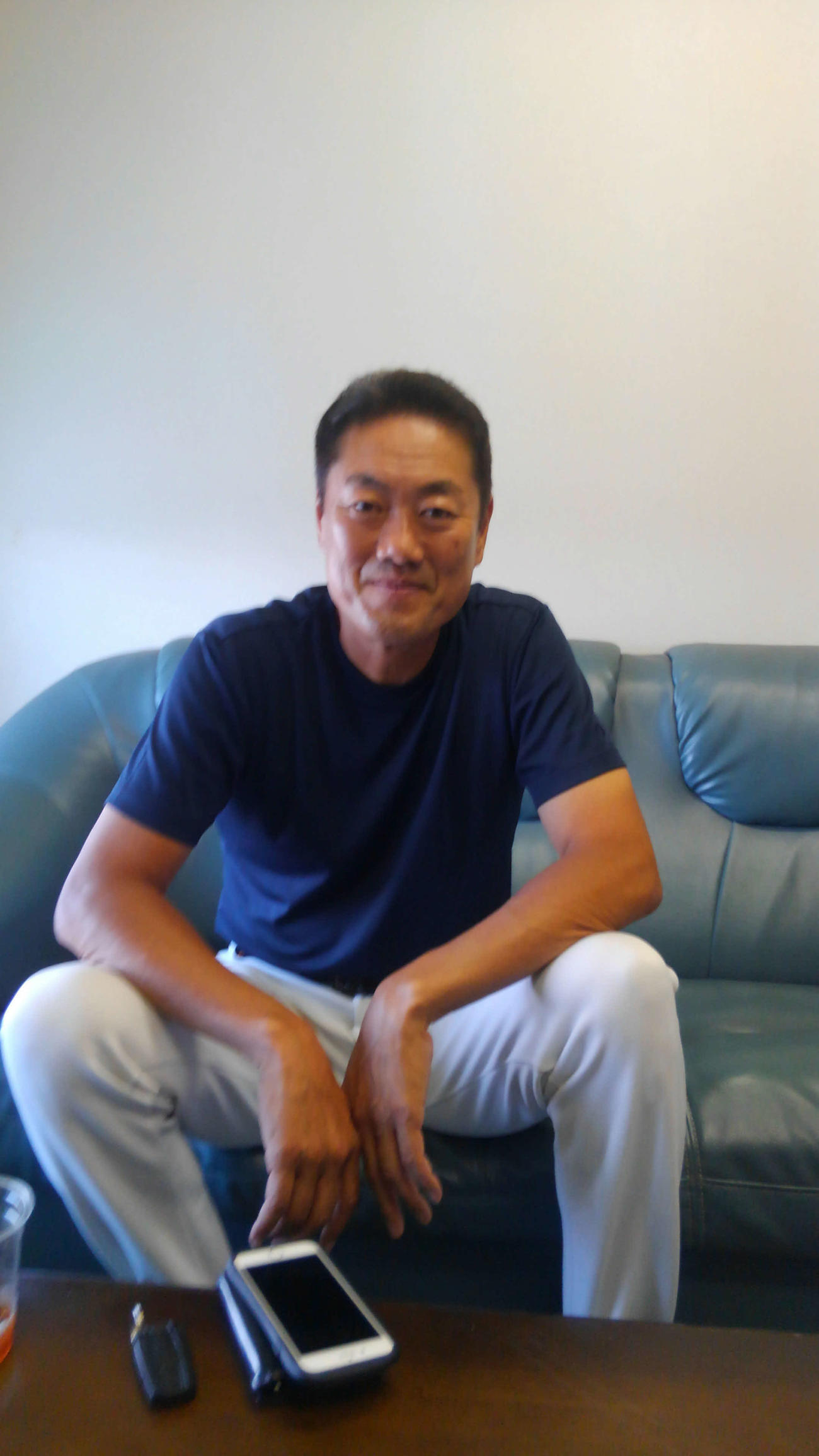 取材に応じる高柳出己氏（2018年10月11日撮影）